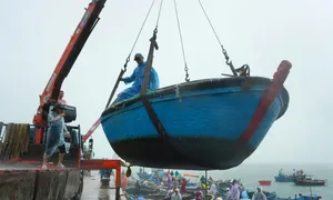 Người miền Trung phòng chống bão