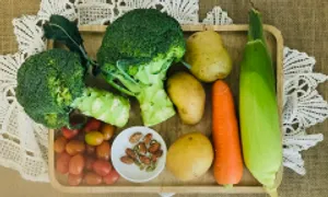 Thai phụ ăn gì giúp cải thiện làn da?