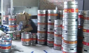 Điểm làm giả bia hơi Hà Nội bị phát hiện